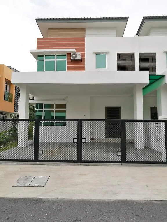 Sitiyam Homestay Kota Warisan